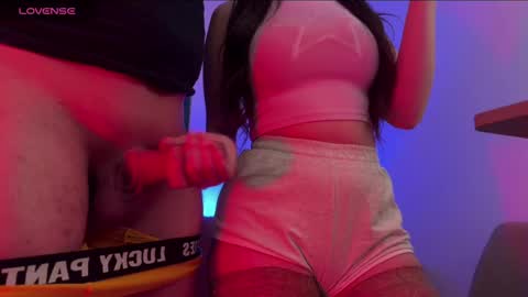 Snapshot of passion_dream_ chatting on 02.11.25 BubbleDoll online show from 02.11.25