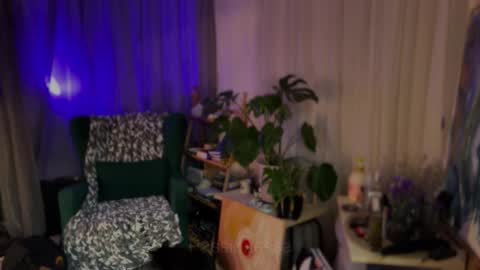 Snapshot of passionessa chatting on 11.01.25 Call me Miss Alice Careful Passion Queen online show from 11.01.25