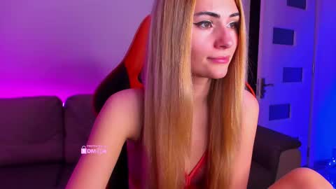 Snapshot of passionkc chatting on 10.14.25 passionkc online show from 10.14.25