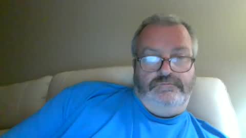 Snapshot of passporttraveler1 chatting on 09.19.25 passporttraveler1 online show from 09.19.25