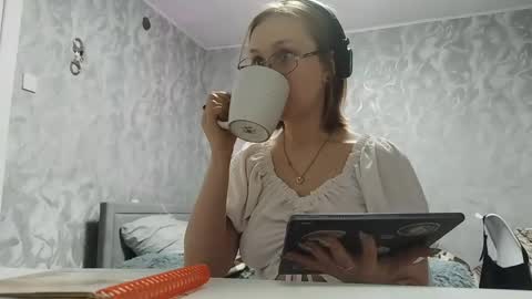 im Alice online show from 04.22.26