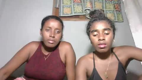 Snapshot of patricia9090 chatting on 11.16.25 patricia9090 online show from 11.16.25