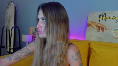 Snapshot of patricia_cox chatting on 10.31.25 Patricia GMT2 Wed-Thu 5-11am Sat-Mon 5-11am online show from 10.31.25