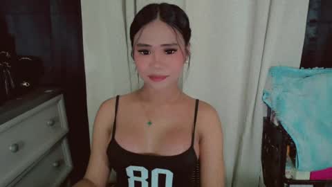 Snapshot of patricialovesyou chatting on 07.15.26 PATRICIA online show from 07.15.26
