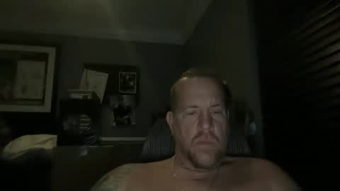 Snapshot of pats69cc chatting on 11.02.25 pats69cc online show from 11.02.25