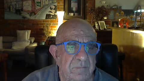 Snapshot of patvac chatting on 06.15.26 patvac online show from 06.15.26