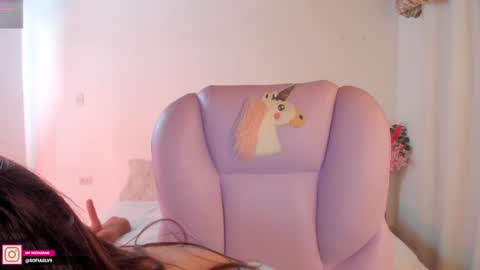 Sofa online show from 01.25.25