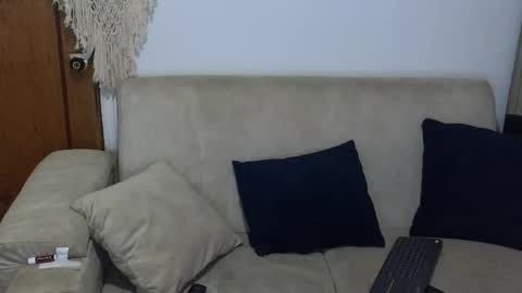 pau cute online show from 11.12.25