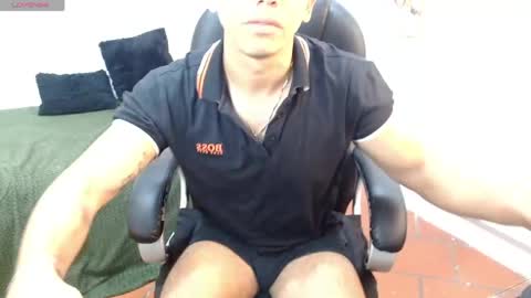 Snapshot of paul_cros chatting on 06.05.26 paul_cros online show from 06.05.26