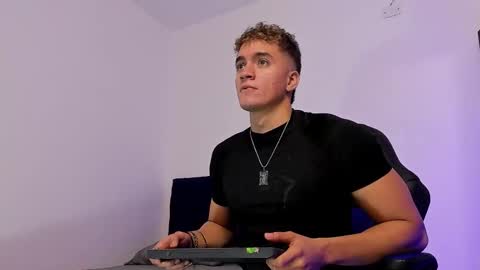 Paull George online show from 11.07.25