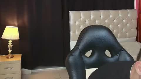 Snapshot of paul_george212 chatting on 02.12.26 Paull George online show from 02.12.26