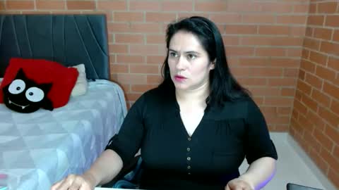 paula__117 online show from 06.08.26
