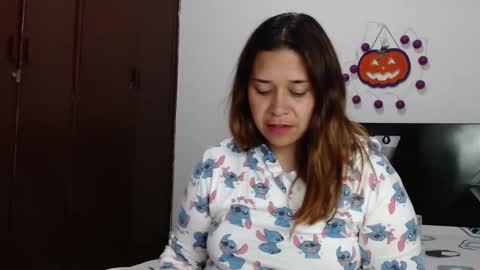 Snapshot of paula_anderson chatting on 11.14.25 PAULA online show from 11.14.25