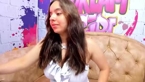 Snapshot of paula_beka chatting on 01.14.25 paula online show from 01.14.25