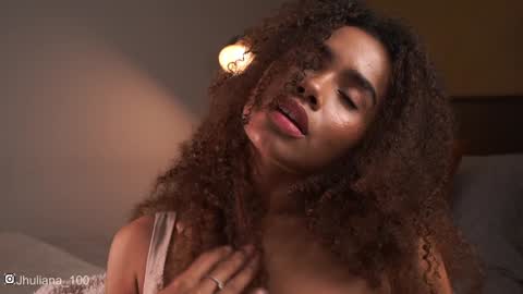 Paula online show from 01.04.25