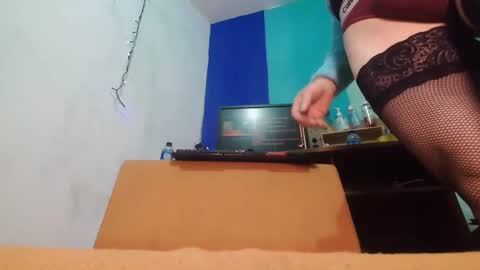 Snapshot of paulavaltina21 chatting on 12.22.24 PAULA VALENTINA online show from 12.22.24