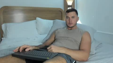 Snapshot of paulblack021 chatting on 05.05.26 paulblack021 online show from 05.05.26