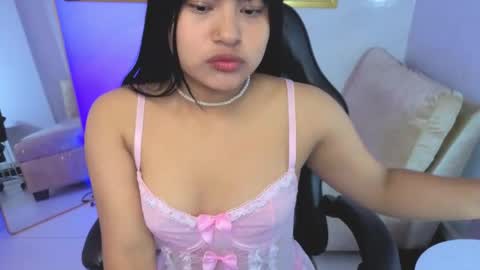 Live 800am 200pm COLOMBIAN HOUR online show from 03.30.26