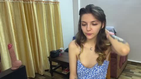 Isla  Chase online show from 01.15.25