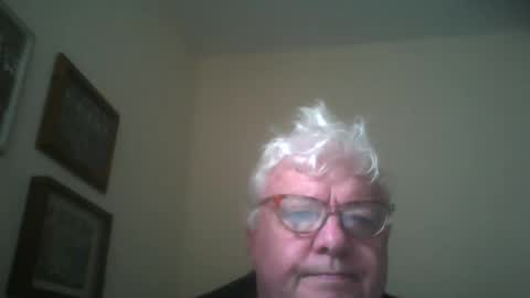 Snapshot of paulgn365 chatting on 09.18.25 paulgn365 online show from 09.18.25
