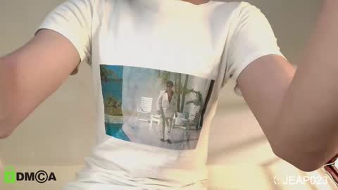 Snapshot of paulhot18 chatting on 10.09.25 Paul Mklain online show from 10.09.25