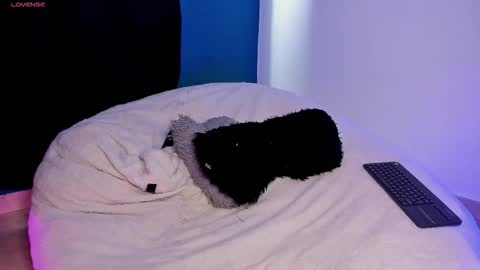 Paulina online show from 10.30.25