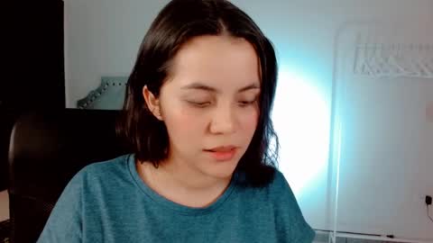 Snapshot of paulina_doll_ chatting on 11.19.25 Paulina online show from 11.19.25