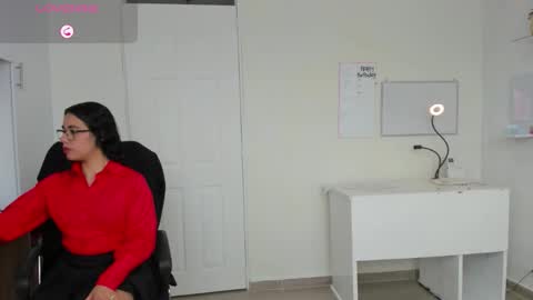 paulina online show from 10.20.25