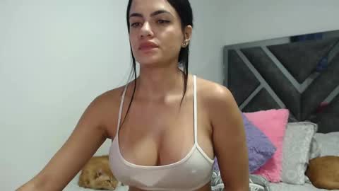 Paulina online show from 02.13.25