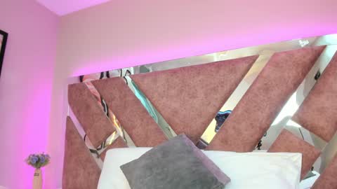 Paulina online show from 12.24.24