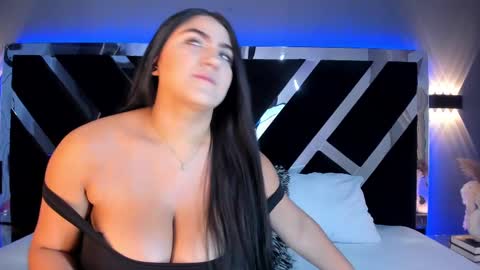 Paulina online show from 02.12.25