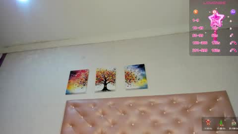 Snapshot of paulinasaeenz chatting on 09.29.25 PaulinaSaennz online show from 09.29.25