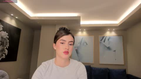 Paulina Santos  online show from 02.03.26