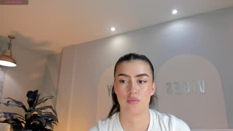 Paulina Santos  online show from 03.28.26