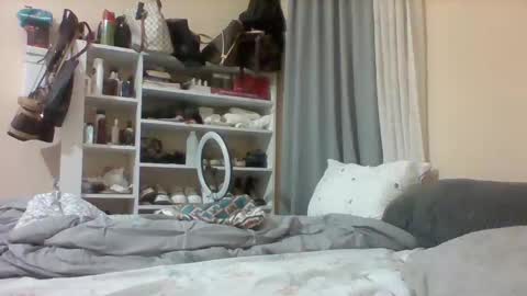 Snapshot of pauline19932016 chatting on 10.30.25 pauline19932016 online show from 10.30.25