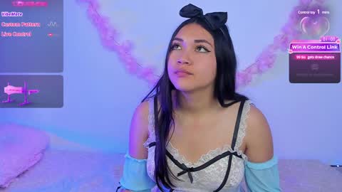 Pauline online show from 02.02.25