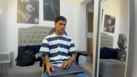 Snapshot of paull_cassidy chatting on 10.26.25 Paull Cassidy online show from 10.26.25