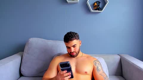 Paul Phoenix online show from 09.30.25