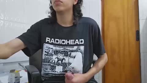 Snapshot of paumedio_tropa chatting on 11.02.25 paumedio_tropa online show from 11.02.25