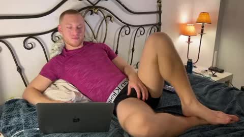 Snapshot of pavelrey chatting on 06.01.26 Pavel online show from 06.01.26