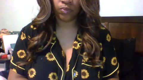 Snapshot of pcaring86 chatting on 02.01.26 pcaring86 online show from 02.01.26