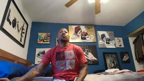 Snapshot of pcuddy3 chatting on 11.08.25 Phenomenal online show from 11.08.25