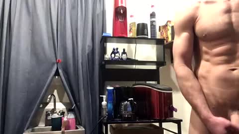 Snapshot of pduke81 chatting on 12.27.24 Hung sung Hero online show from 12.27.24