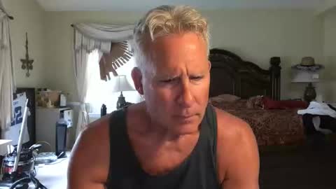 Snapshot of peacemakerone1 chatting on 04.01.26 peacemakerone1 online show from 04.01.26