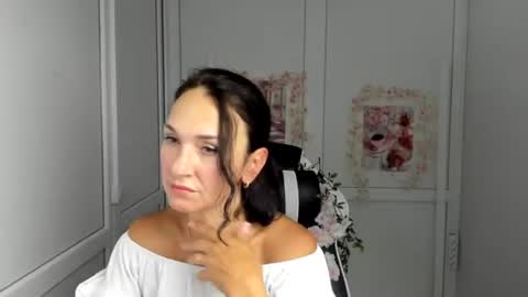 Christina online show from 08.06.26