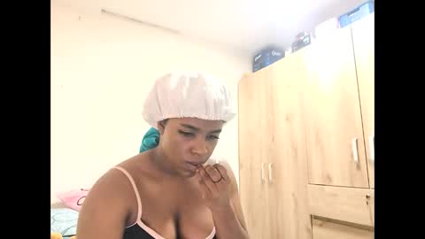 Briana online show from 11.25.25