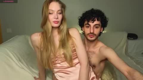 Lexy Peach online show from 10.19.25