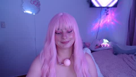 peacherry_ online show from 02.01.25