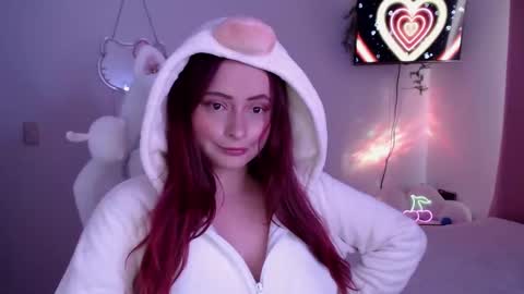 peacherry_ online show from 02.17.25