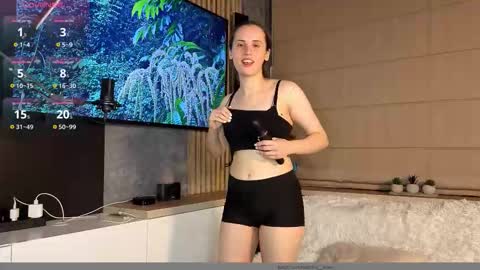 Snapshot of peachshade chatting on 10.18.25 Peachshade online show from 10.18.25